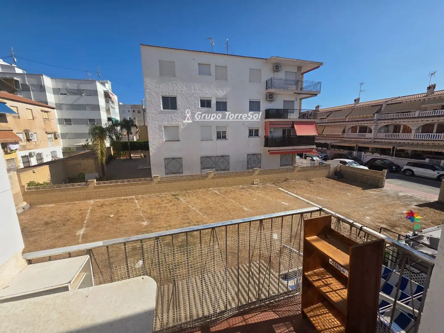 Vista exterior de Pis en venda en Santa Pola amb Aire condicionat, Calefacció i Terrassa