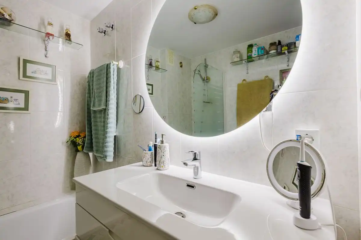 Flat with terrace for sale in Calle Pedro de Villandrado, imagen 27