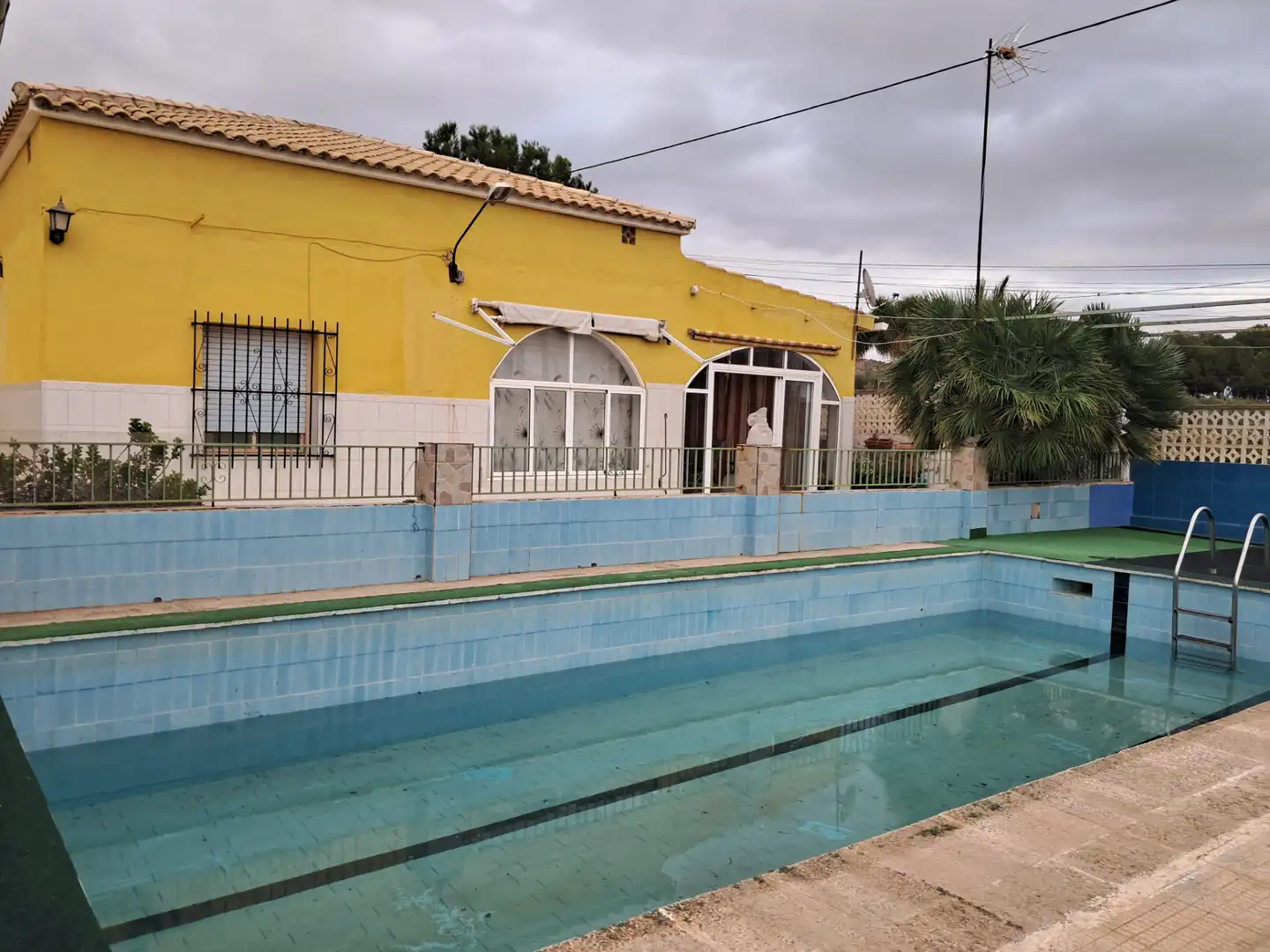 Piscina de Casa o chalet en venta en Aspe con Jardín privado, Terraza y Trastero
