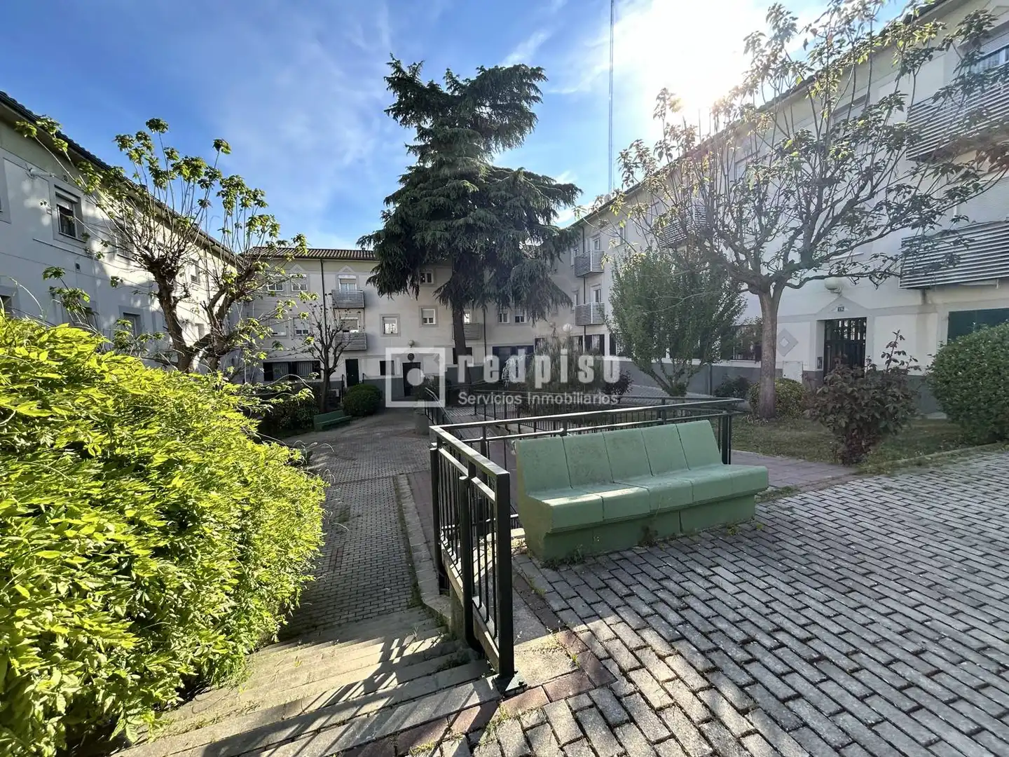 Exterior view of Flat for sale in Madrid  with Heating, Private garden and Terrace