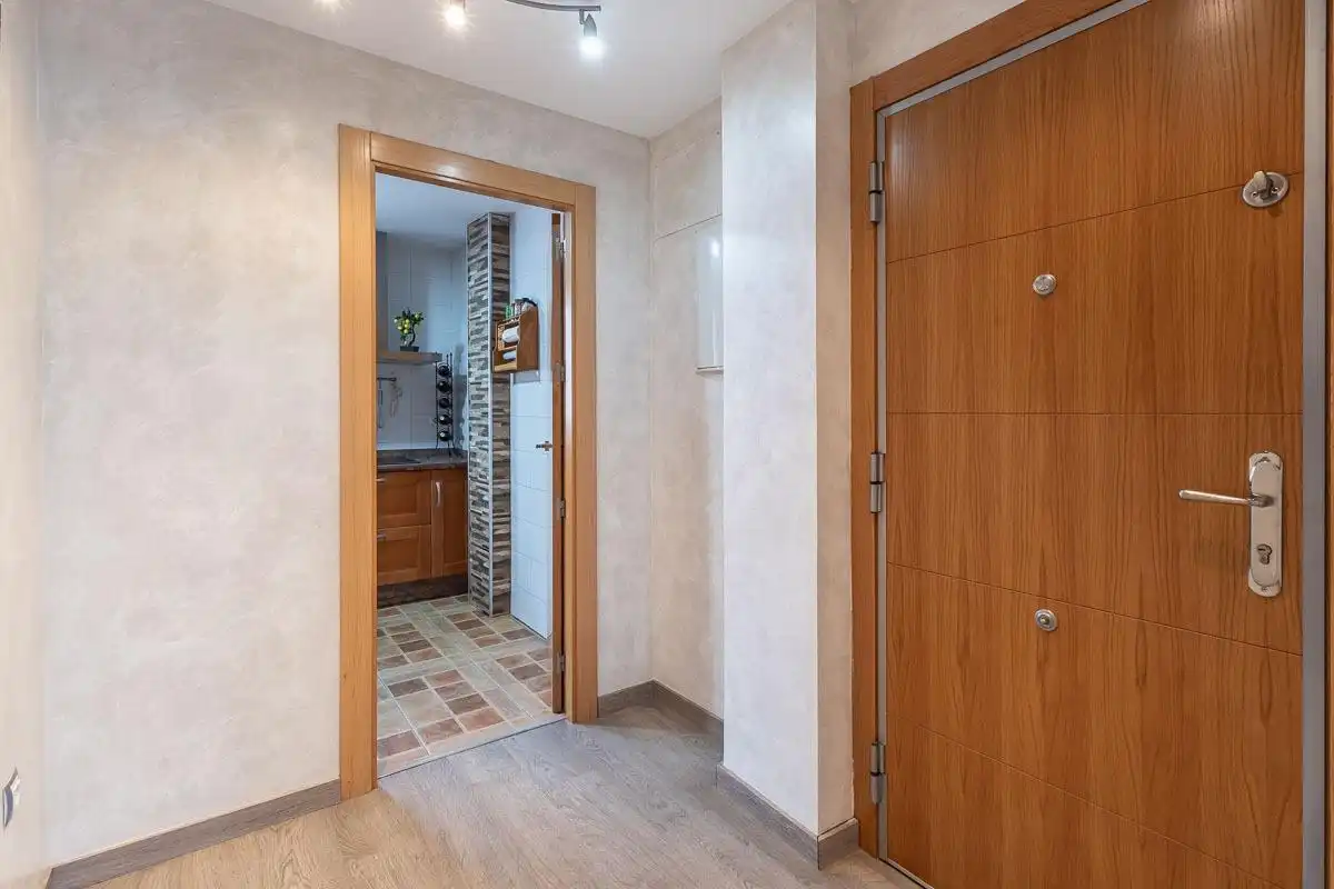 Flat for sale in Granada  with Heating and Storage room