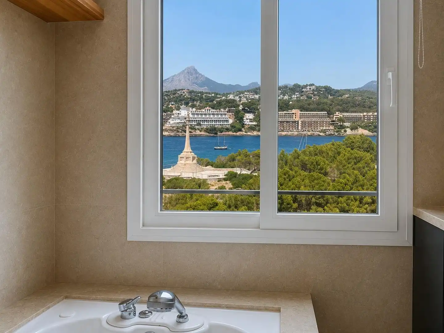 Bedroom of Houses for sale in Calvià  with Air Conditioner, Heating and Private garden