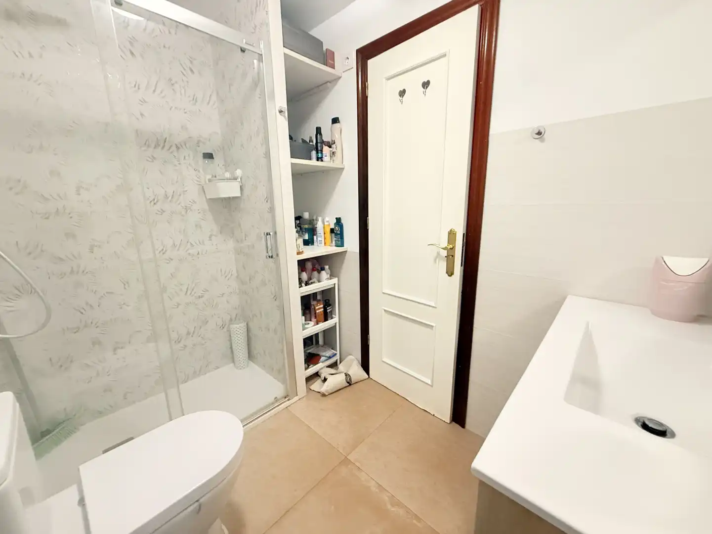 Baño de Piso en venta en Cabezón de la Sal con Calefacción y Parquet