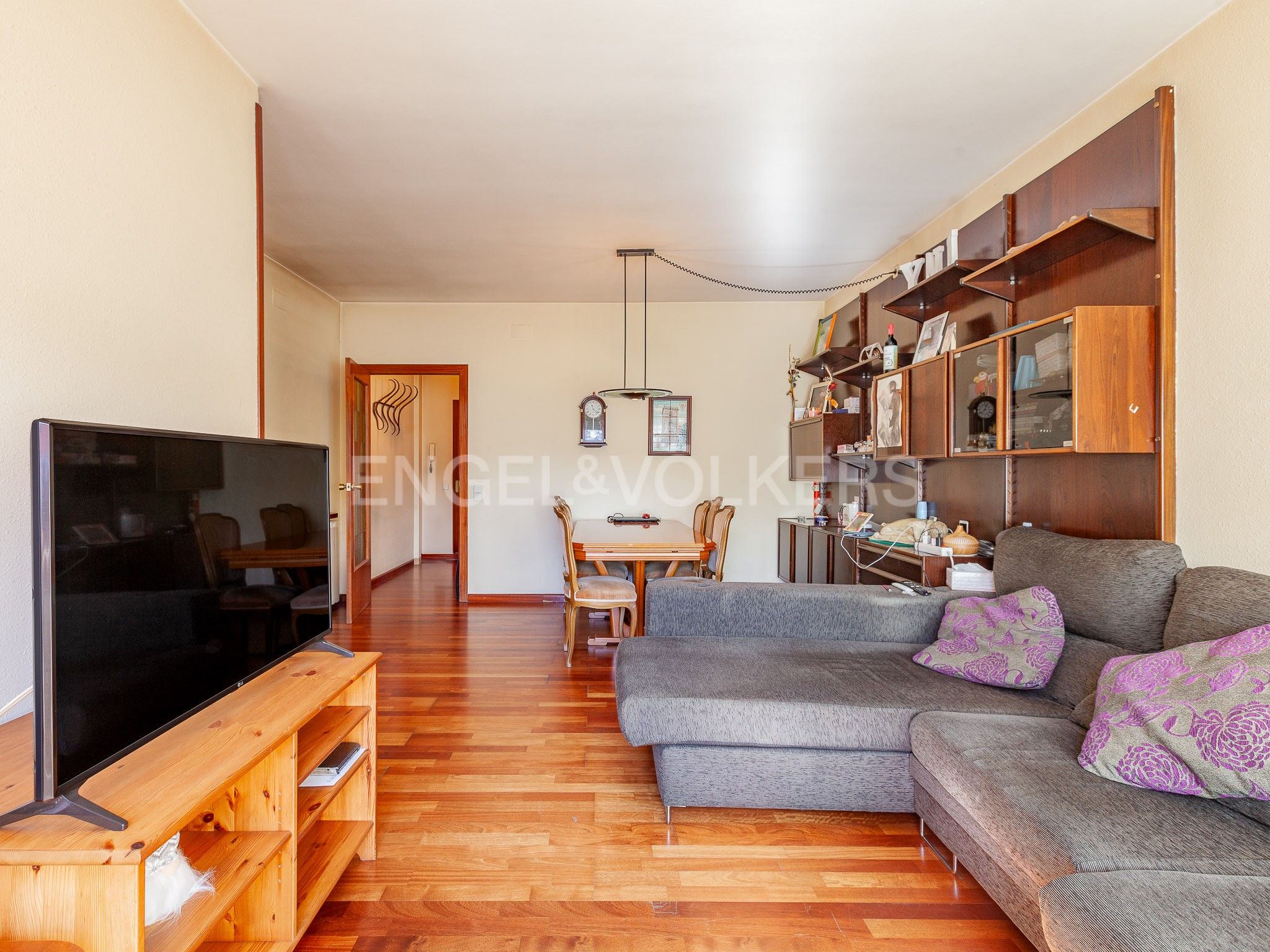 Living room of Apartment for sale in Granollers  with Air Conditioner, Heating and Balcony