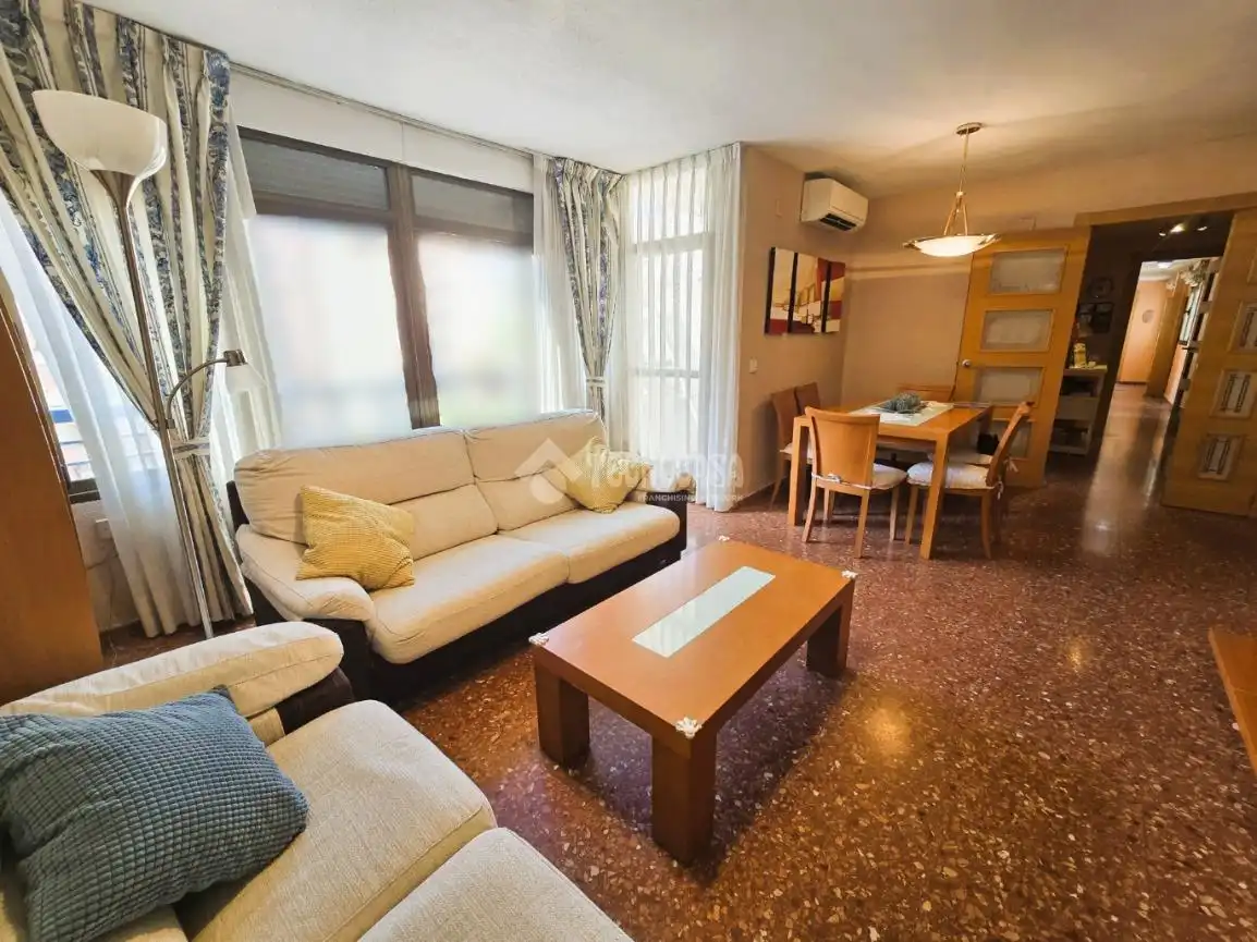Sala de estar de Piso en venta en Valencia con Aire acondicionado y Balcón