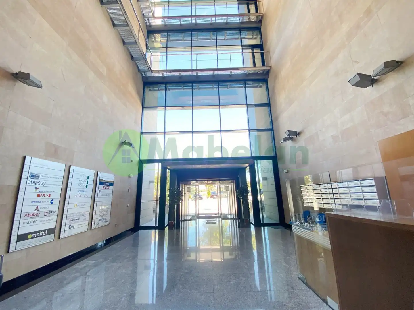 Oficina de lloguer en Las Rozas de Madrid amb Calefacció