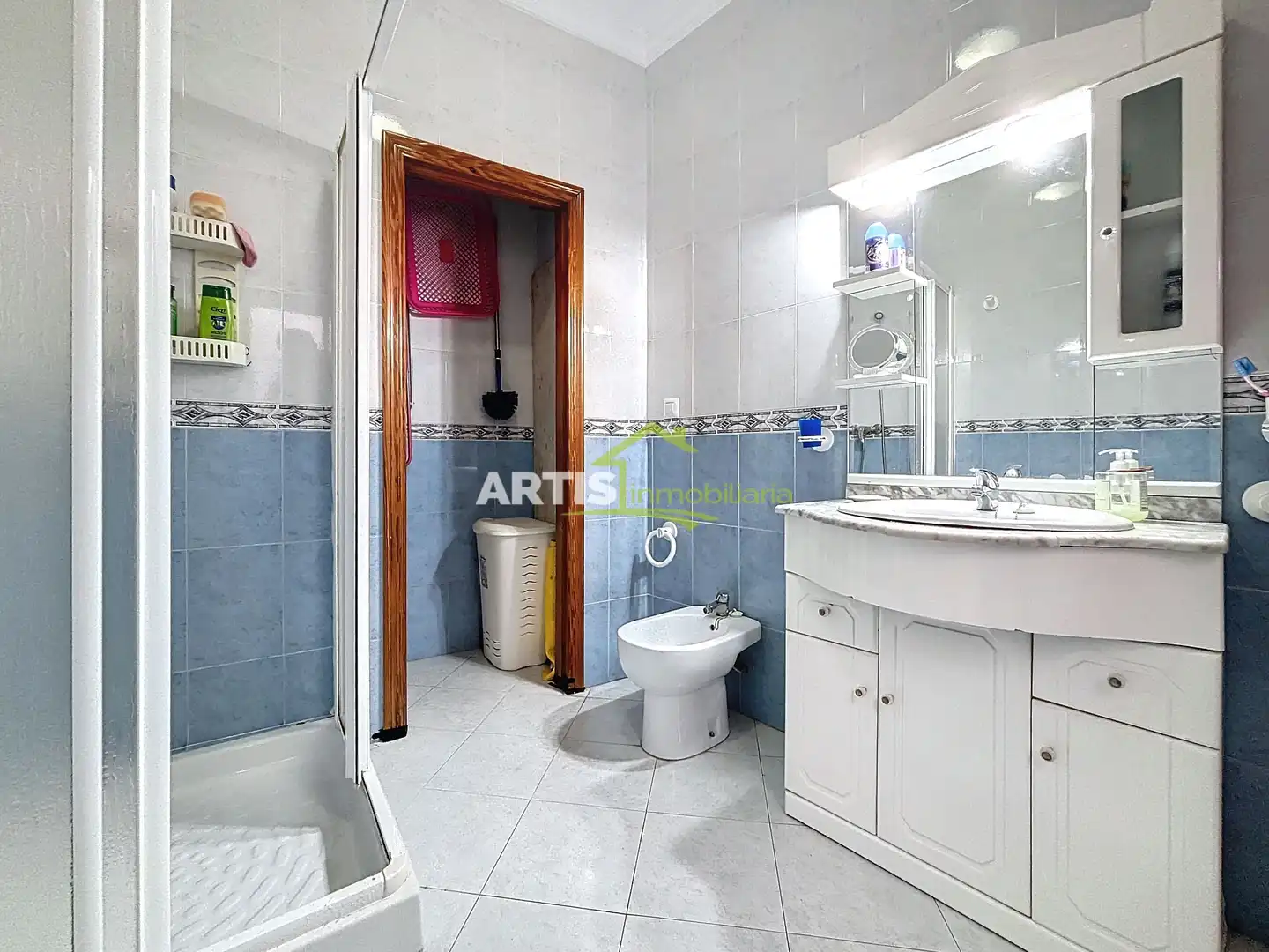 Baño de Casa o chalet en venta en Puente Genil con Aire acondicionado, Terraza y Trastero