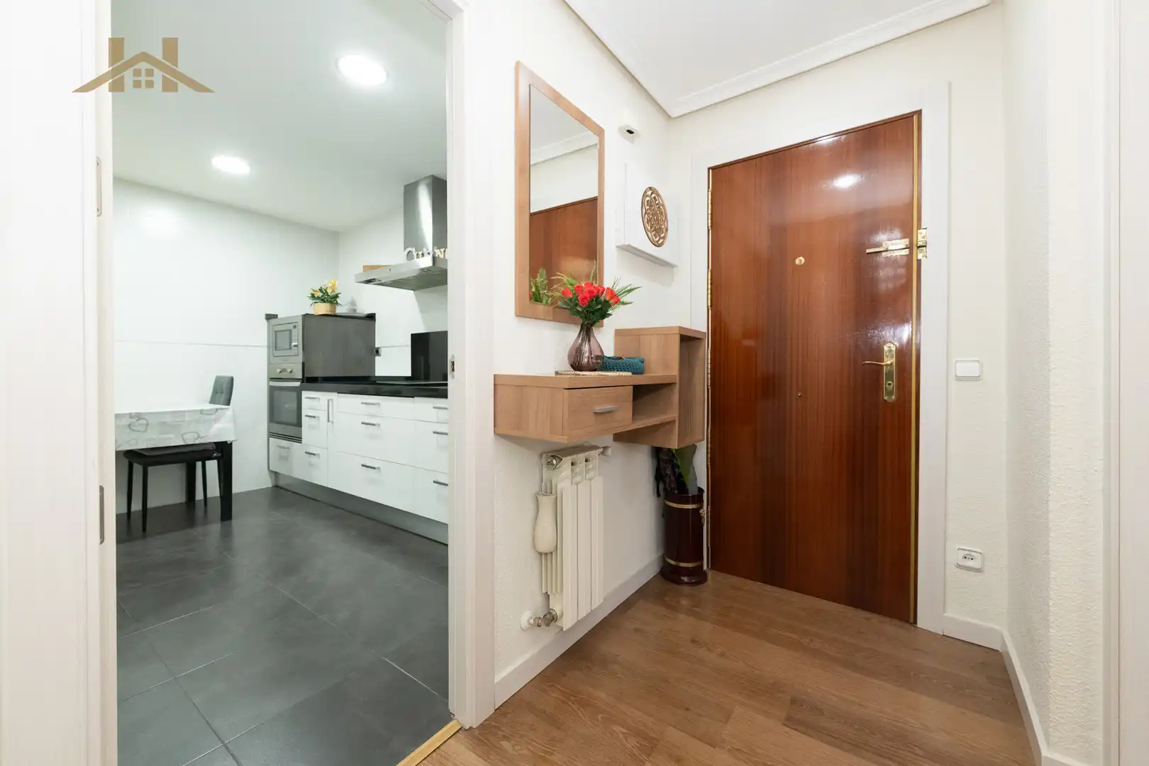 Piso con ascensor en venta en Avenida de Baunatal, imagen 5