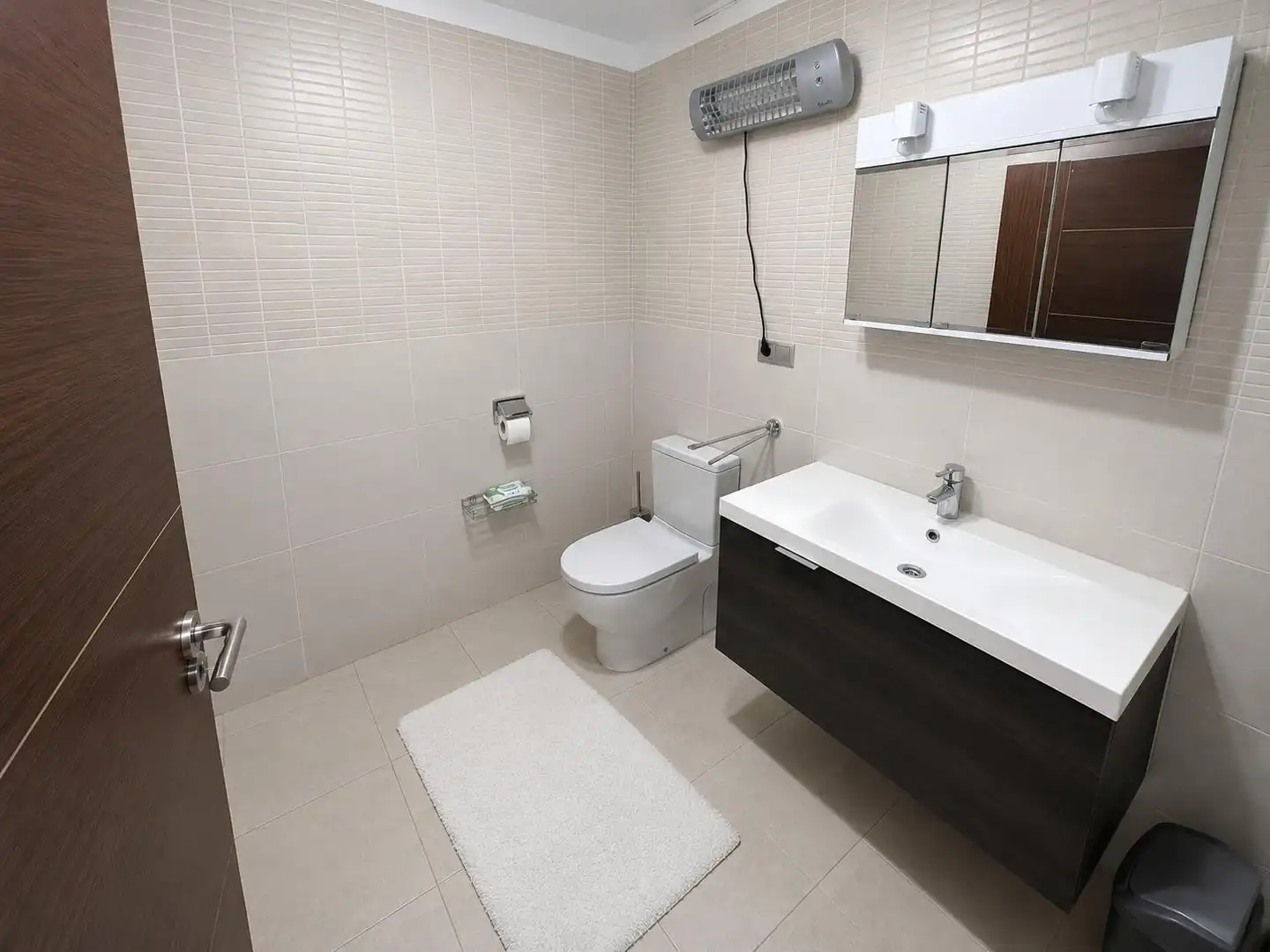 Badezimmer von Wohnungen zur Miete in Adeje mit Privatgarten, Terrasse und Gemeinschaftspool