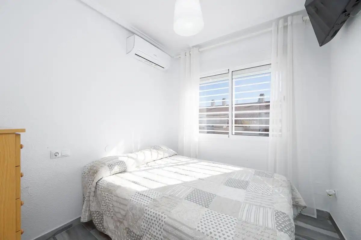 Casa pareada con terraza en venta en Calle Biar, imagen 13
