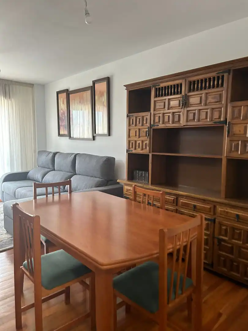 Flat for sale in Rúa de San Lázaro, imagen 2