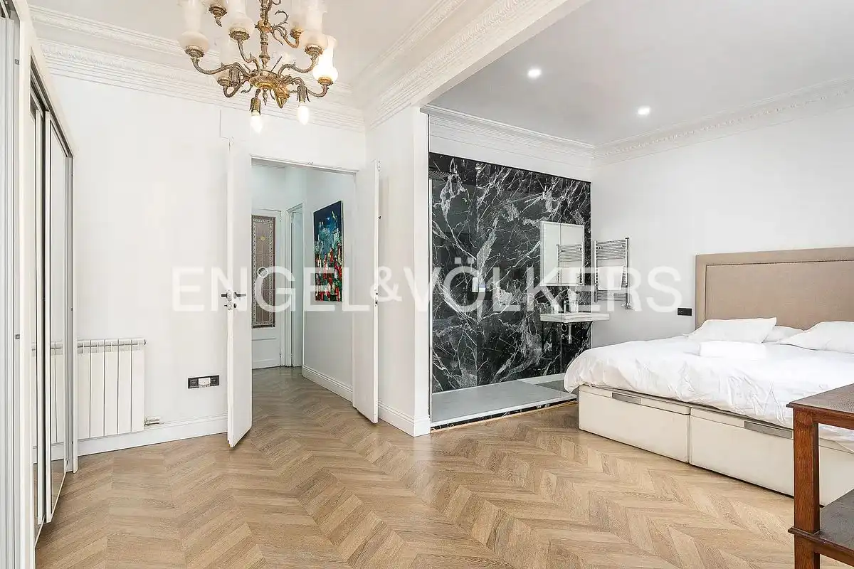 Habitación de Piso de alquiler en Barcelona con Calefacción, Parquet y Amueblado