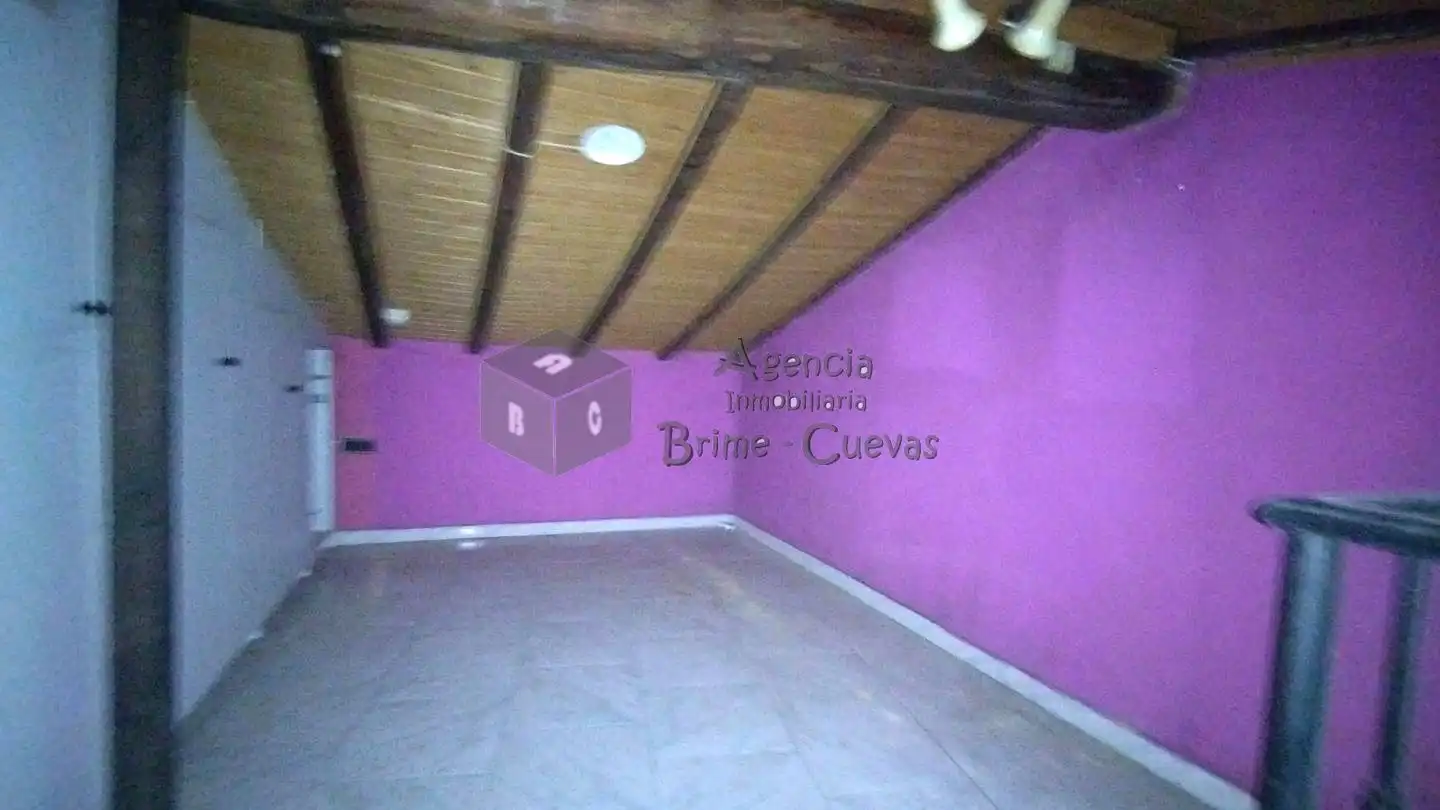 Oficina en venta en Mieres (Asturias)