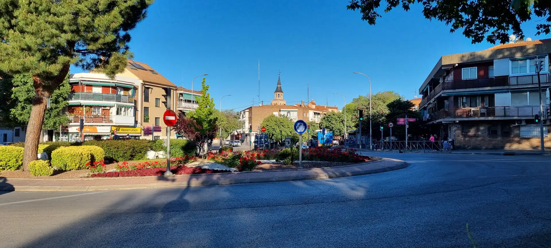 Vista exterior de Local en venta en Madrid