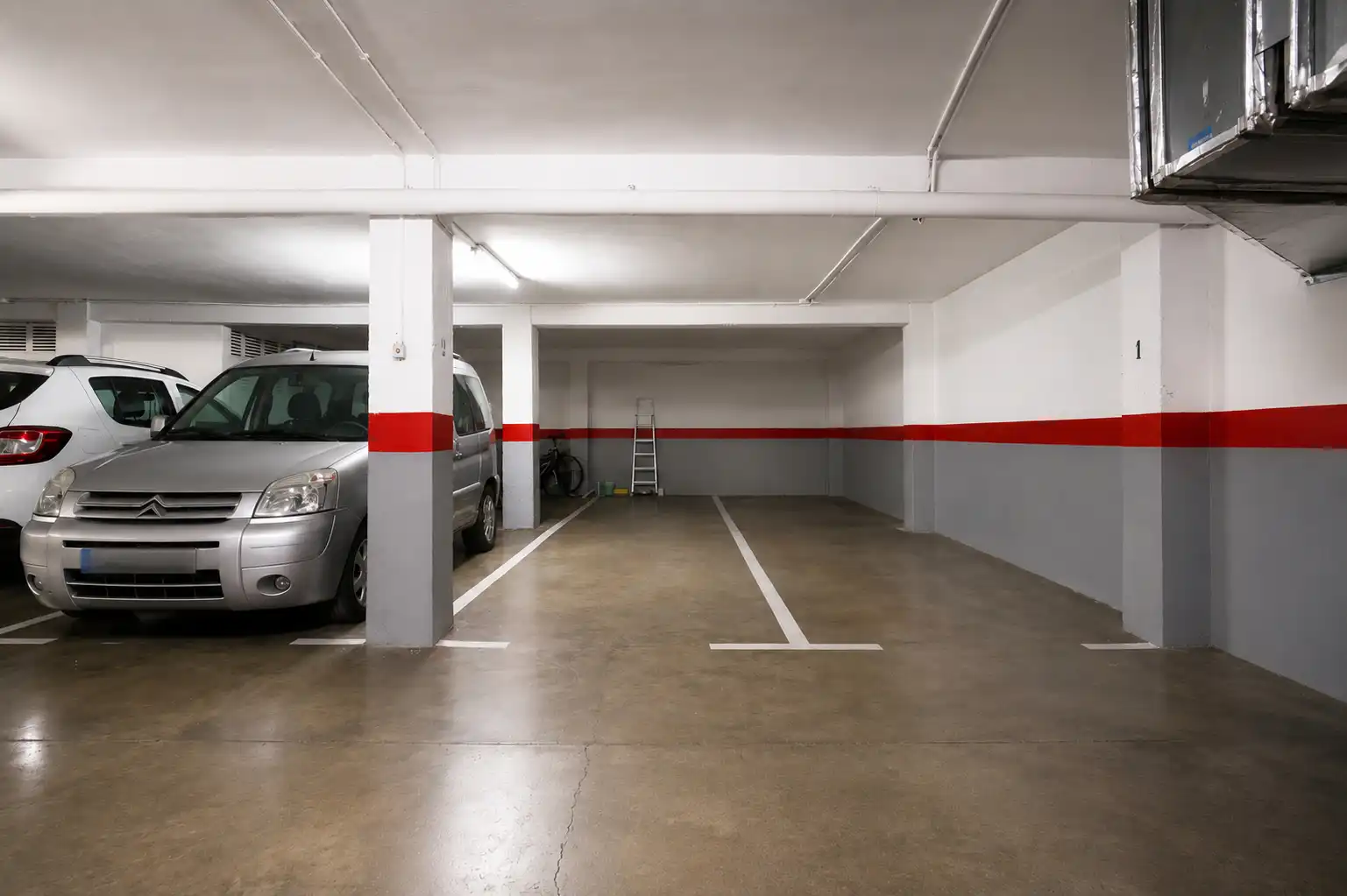 Parking de Piso en venta en Reus con Aire acondicionado, Calefacción y Terraza