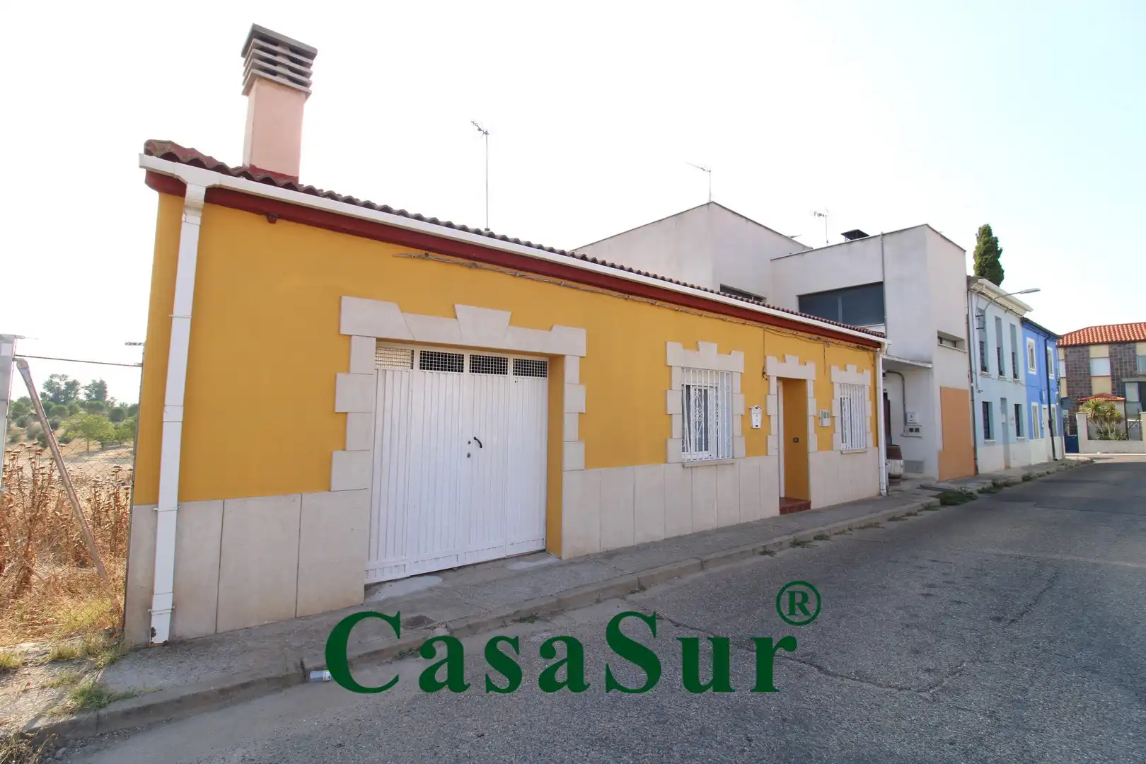 Vista exterior de Casa o xalet en venda en Valladolid amb Calefacció i Traster