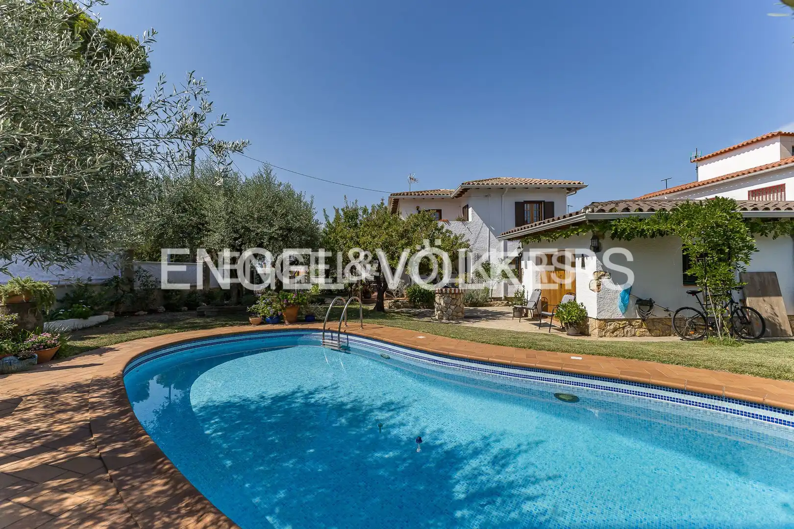 Vista exterior de Casa o chalet en venta en Torredembarra con Aire acondicionado, Calefacción y Jardín privado