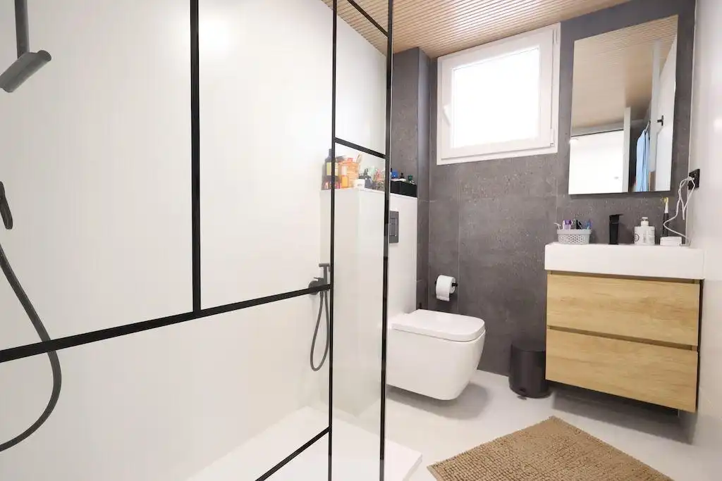 Bany de Apartament en venda en Pilar de la Horadada amb Moblat
