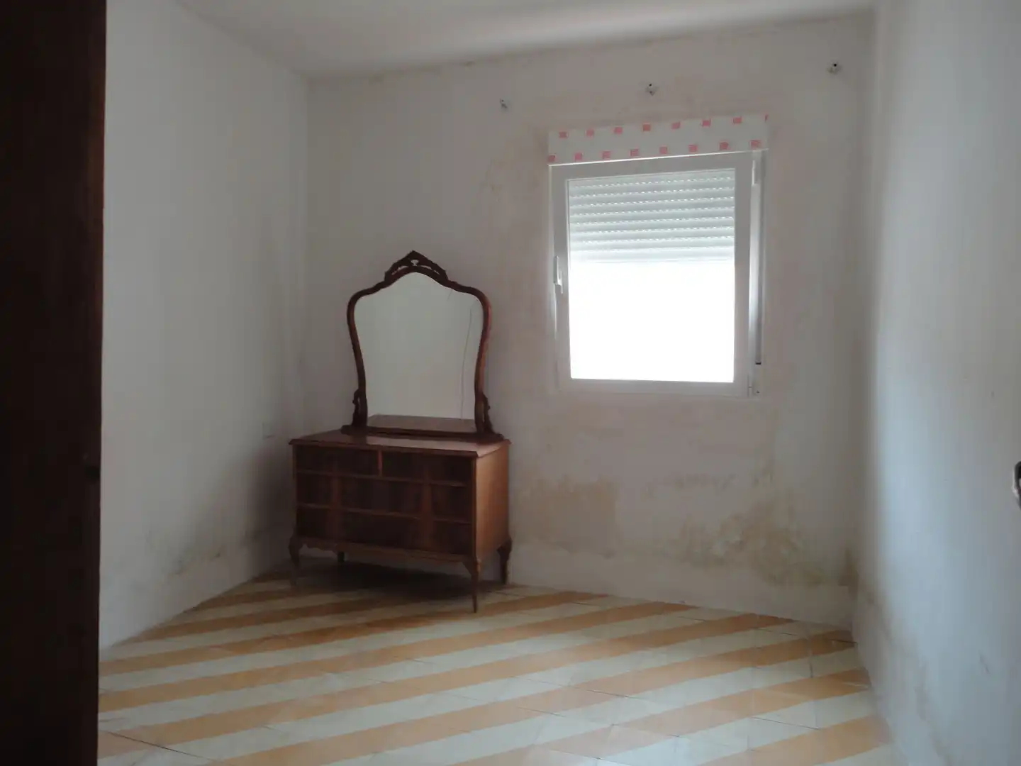 Bedroom of Houses for sale in Pedrajas de San Esteban  with Terrace and Storage room