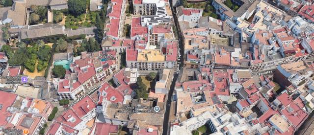 Edificio en Venta en Calle Peñuelas, 1 en San Julián