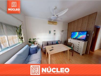 Living room of Flat for sale in  Almería Capital  with Air Conditioner, Heating and Furnished