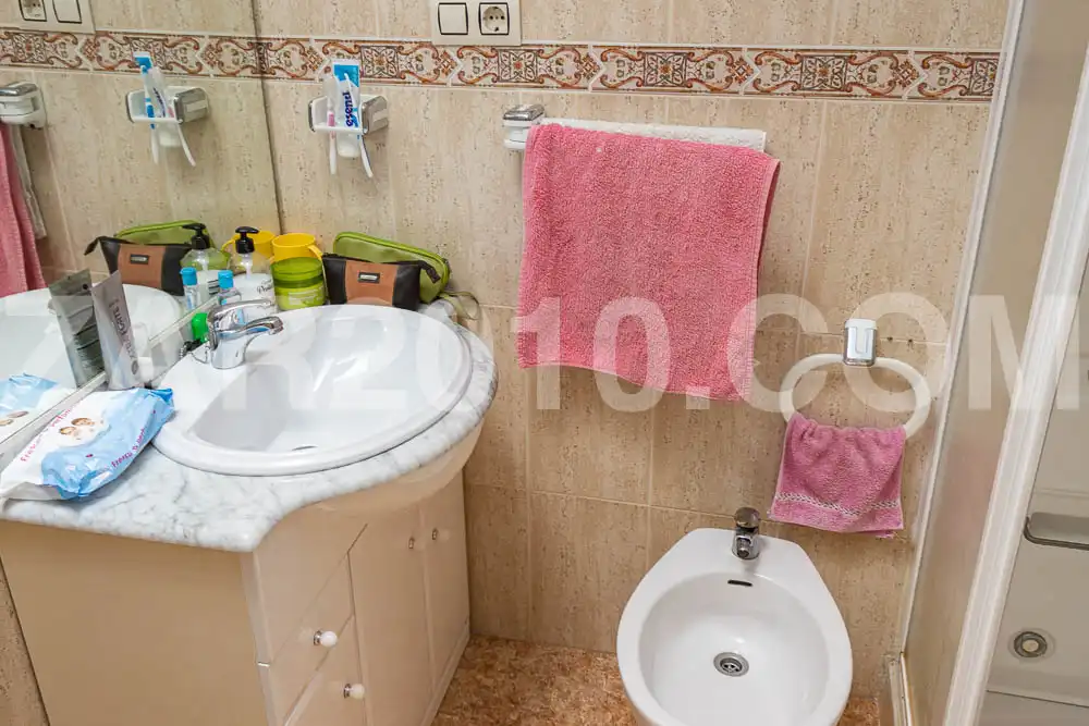 Bathroom of Detached homes for sale in Vera  with Air Conditioner, Terrace and Furnished