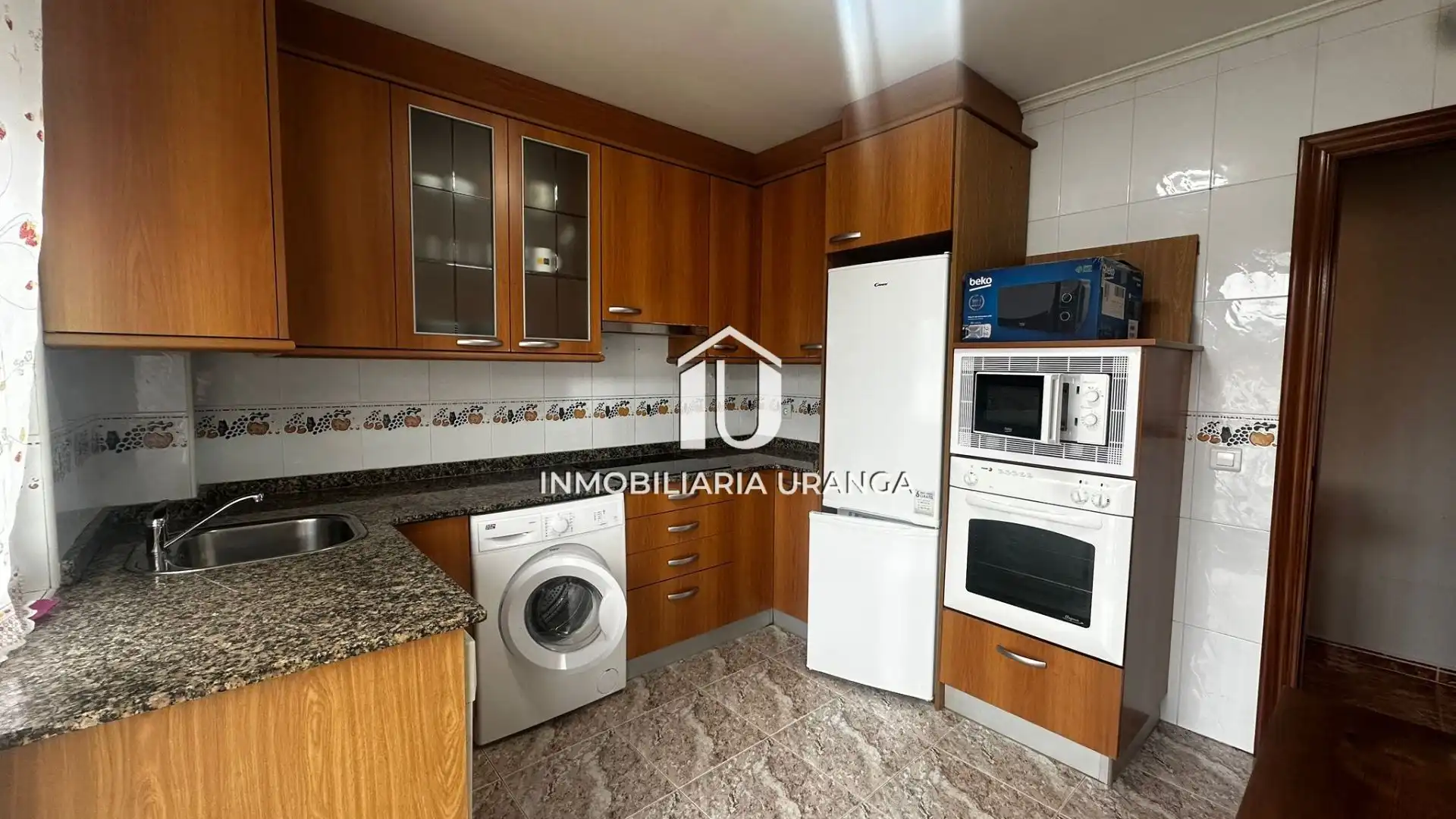 Cocina de Piso en venta en Bárcena de Cicero con Calefacción, Terraza y Amueblado