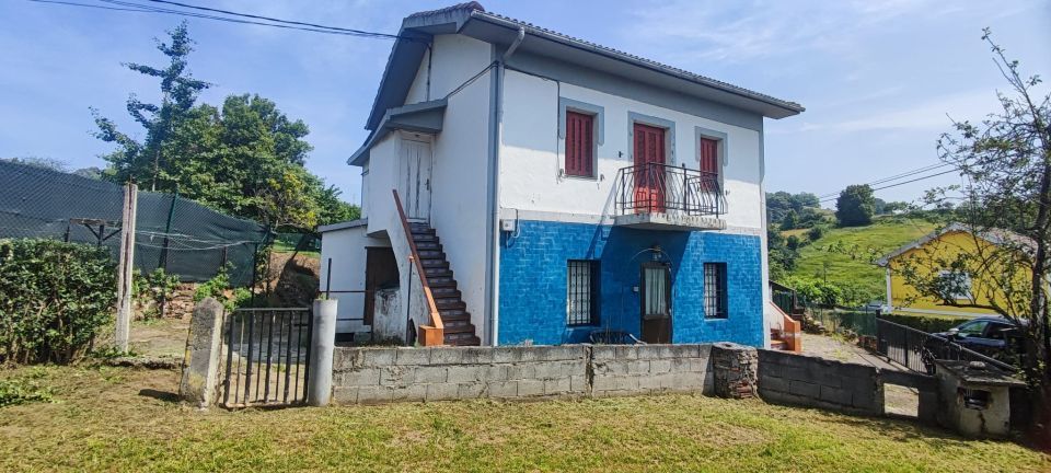 Vista exterior de Casa o xalet en venda en Abanto y Ciérvana-Abanto Zierbena amb Calefacció