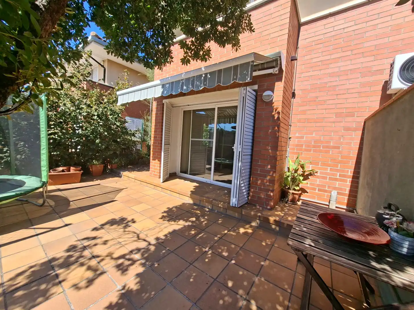 Casa amb terrassa en venda a Passatge Sant Pere 12, imagen 2