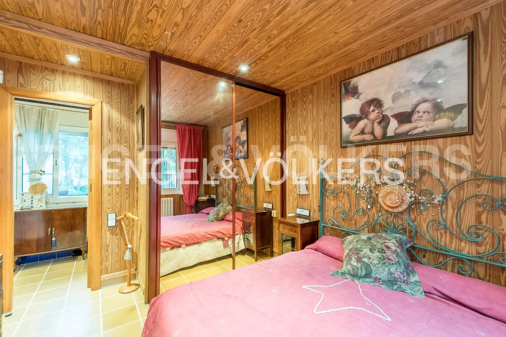 Bedroom of Houses for sale in Rubí  with Air Conditioner, Heating and Private garden