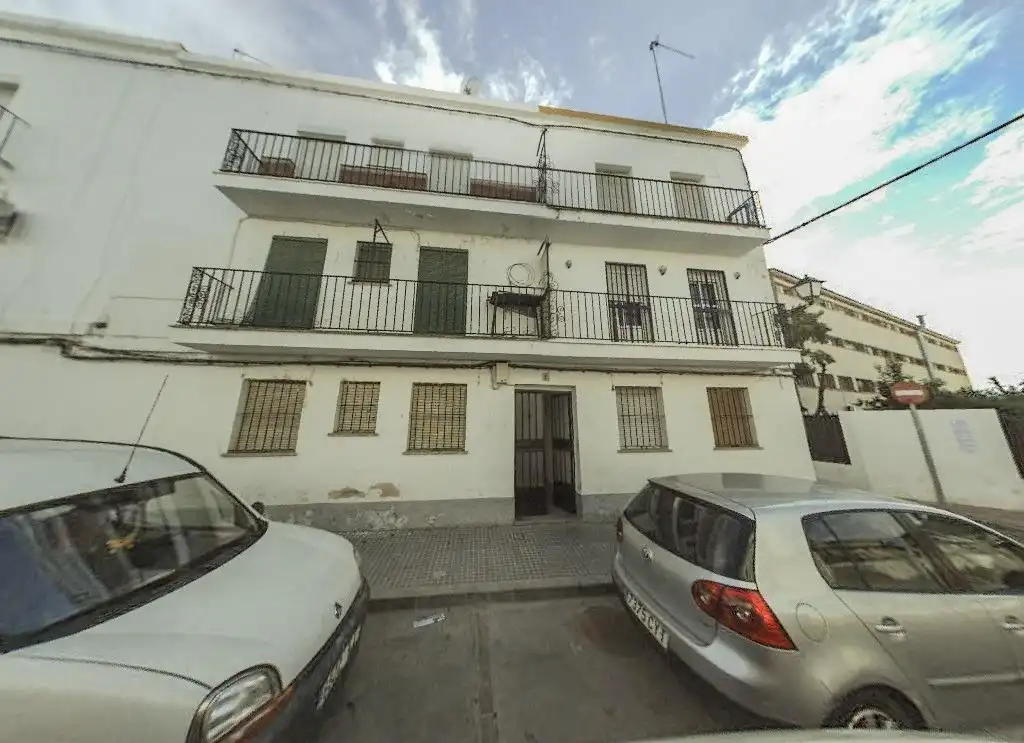 Flat for sale in Lora del Río
