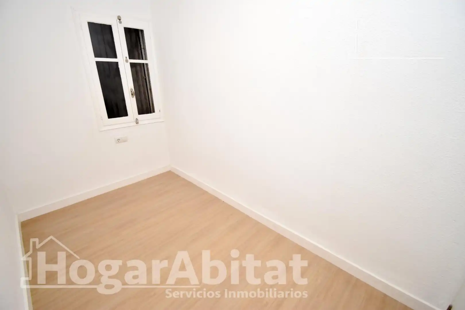 Habitación de Piso en venta en Burriana / Borriana con Balcón y Alarma