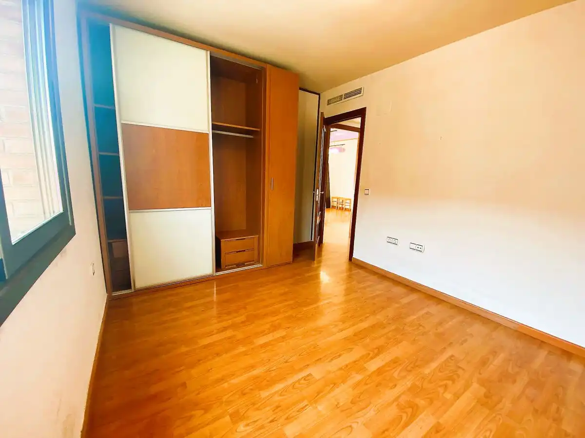 Appartamento con terrazza in vendita a Jacint Vilosa 1, imagen 7