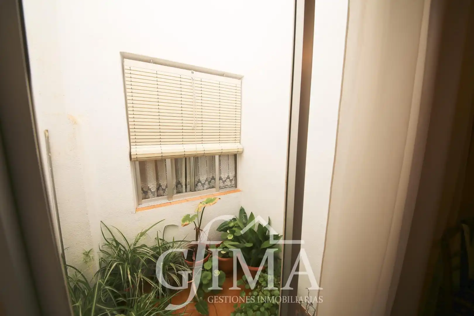Balcony of Houses for sale in Tomelloso  with Air Conditioner, Heating and Terrace