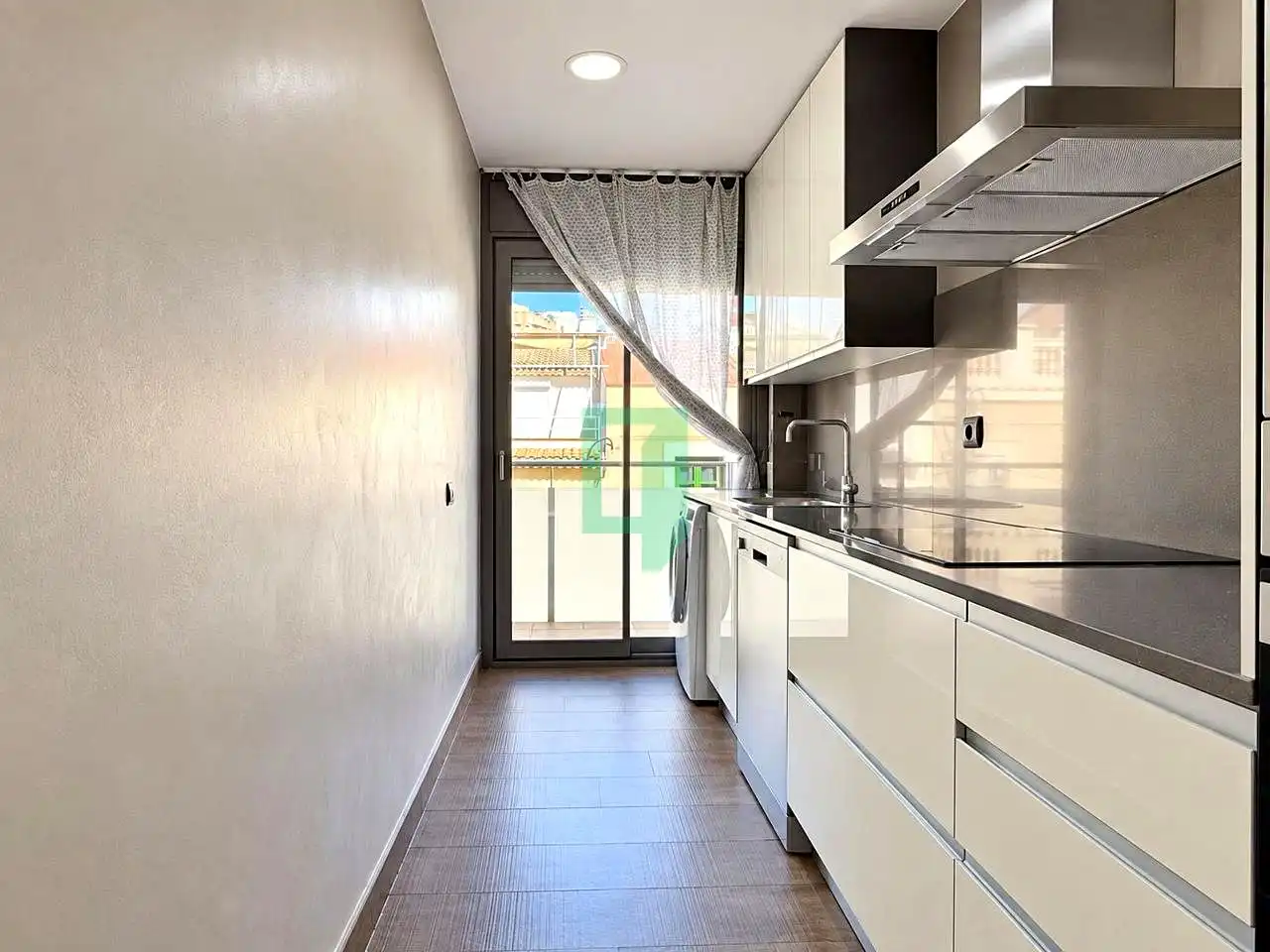 Flat with lift for sale in calle de la Camèlia, imagen 9