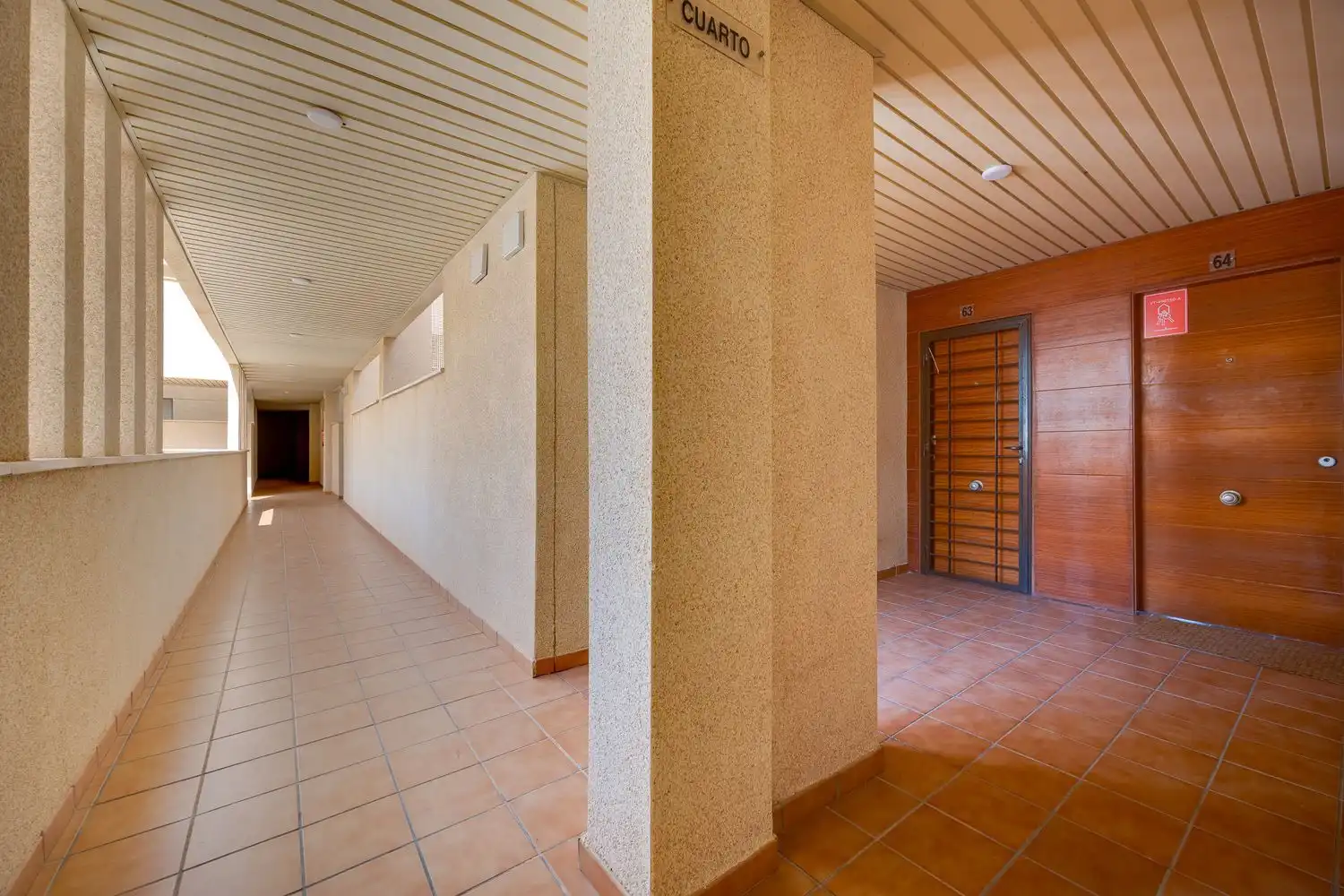 Ático en venta en Torrevieja con Aire acondicionado, Terraza y Amueblado