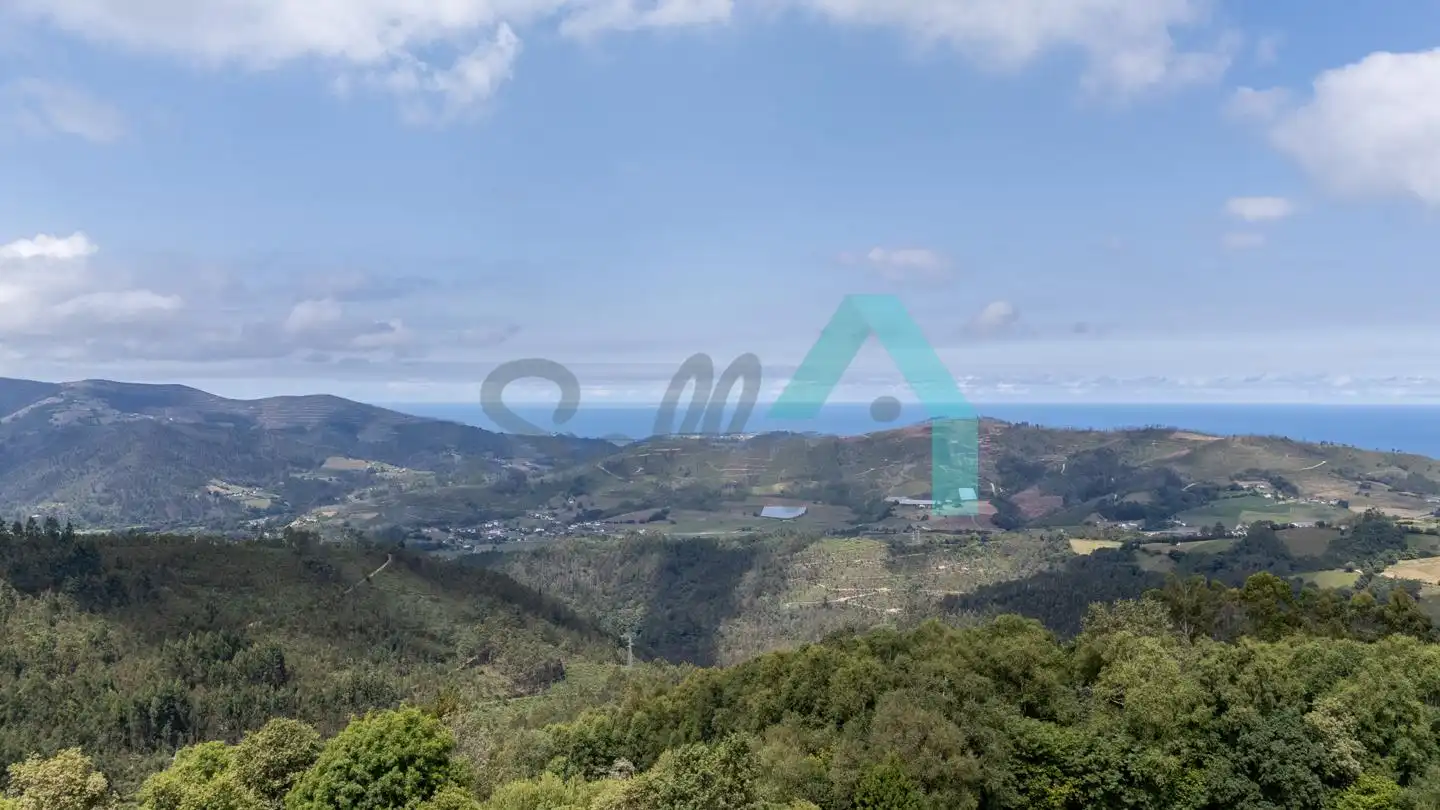 Houses for sale in La Cadorna, Valdés - Luarca