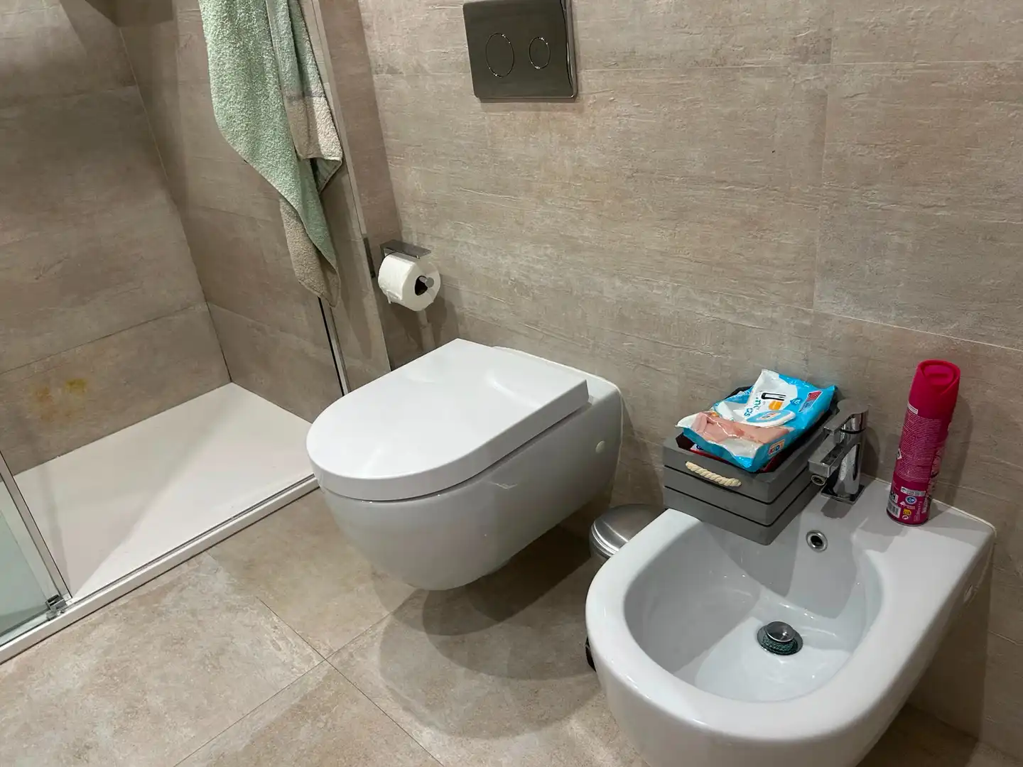 Baño de Piso en venta en Valencia con Aire acondicionado, Amueblado y Balcón