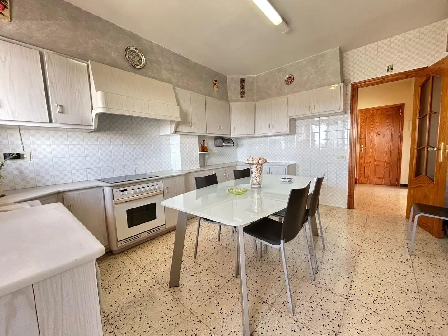 Cuina de Pis en venda en La Ràpita amb Calefacció, Terrassa i Balcó