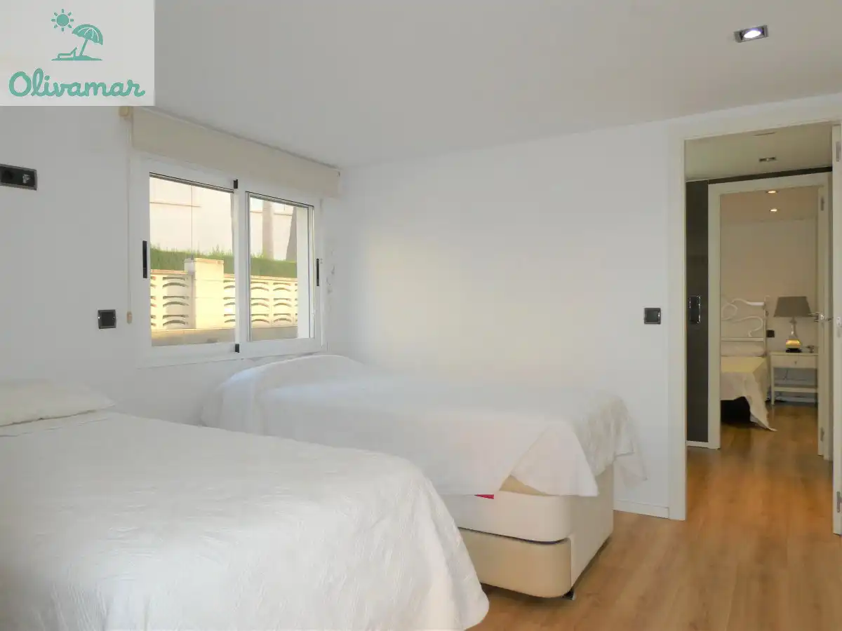 Apartment with pool for sale in Avinguda Dalí, imagen 24