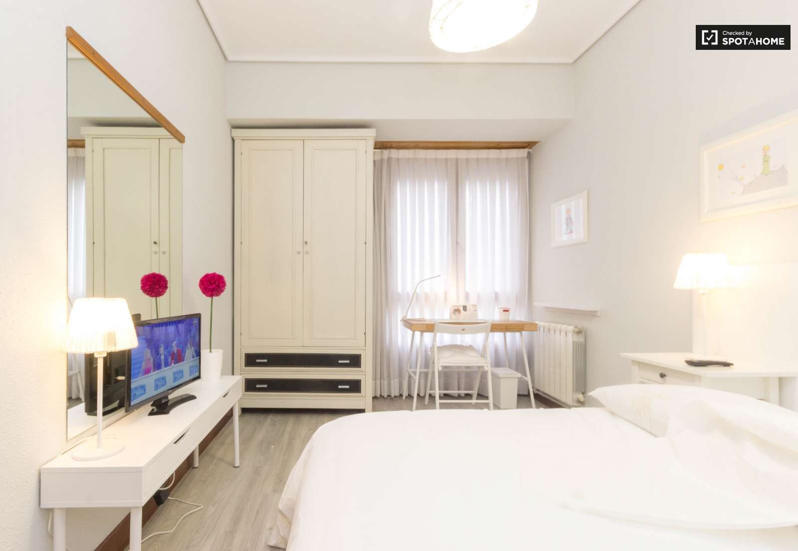 Bedroom of Flat to share in Bilbao   with Air Conditioner, Heating and Terrace