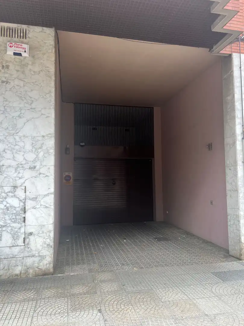Einzelparkplatz zum Verkauf in Olot, imagen 5