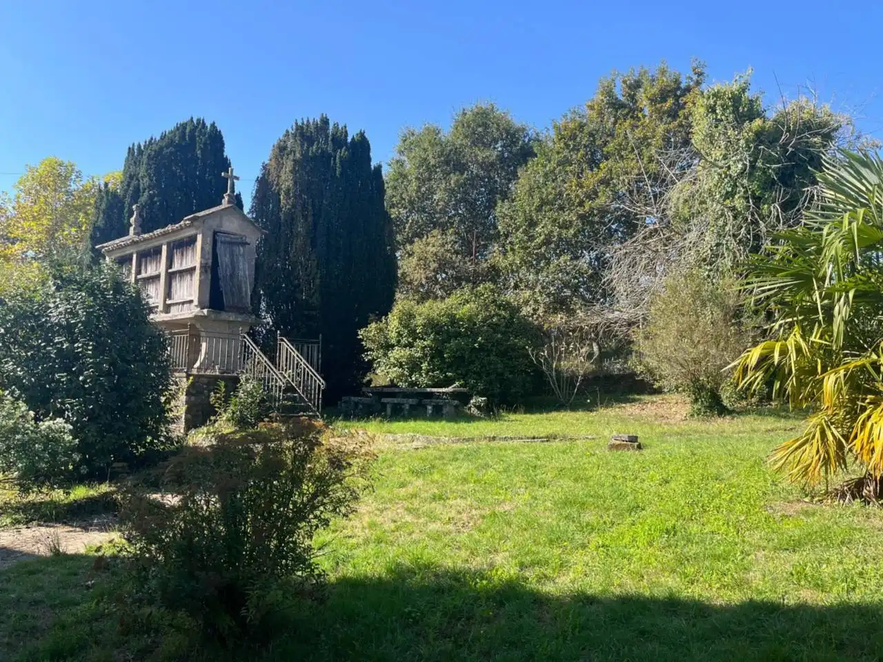Houses for sale in Santiago de Compostela   with Heating, Private garden and Parquet flooring
