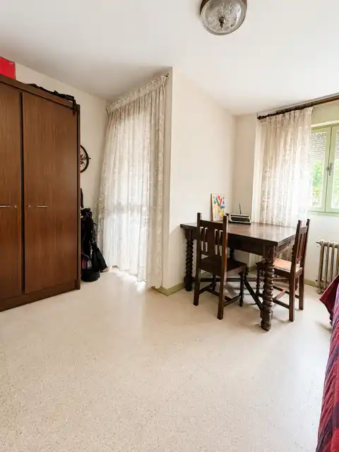 Habitación de Piso en venta en Pravia con Calefacción y Amueblado