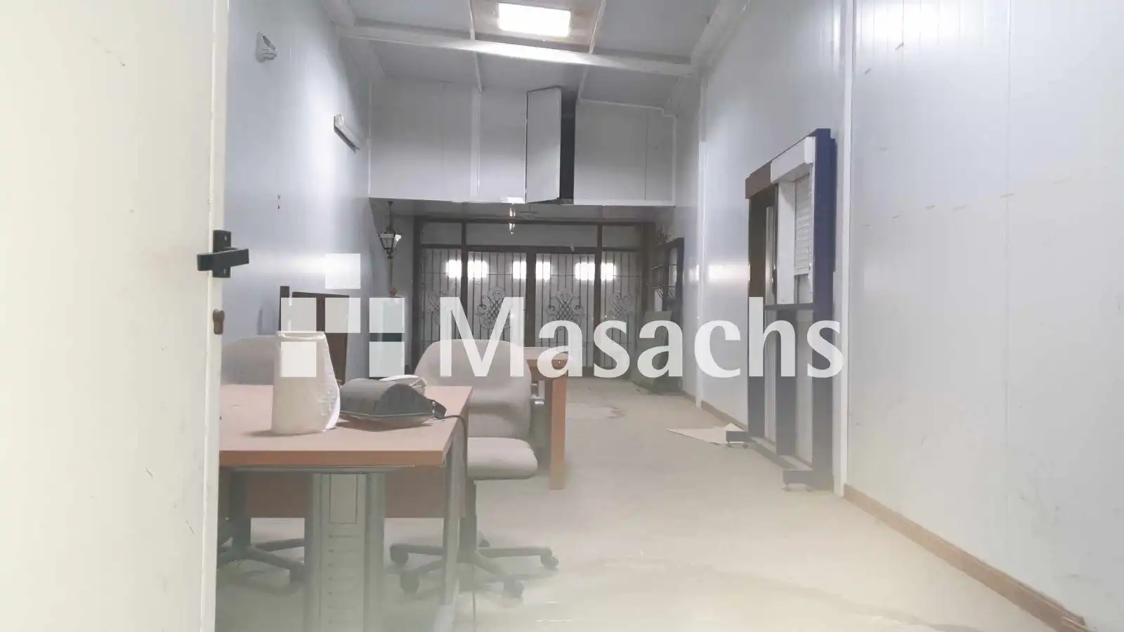 Nave industrial en venta en Velilla de San Antonio