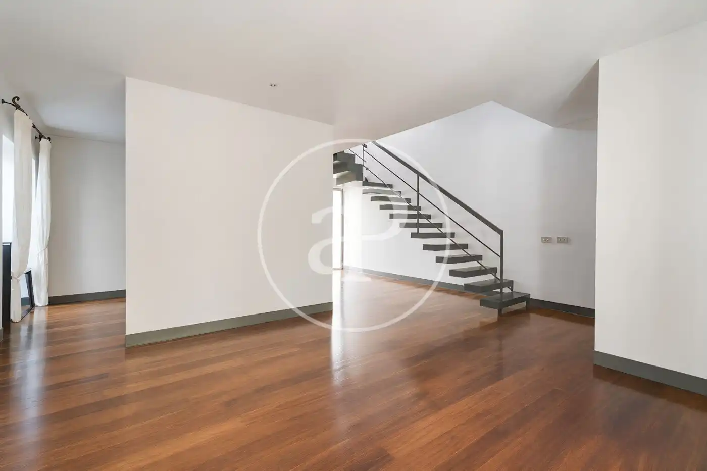 Houses for rent in Madrid  with Air Conditioner, Heating and Private garden