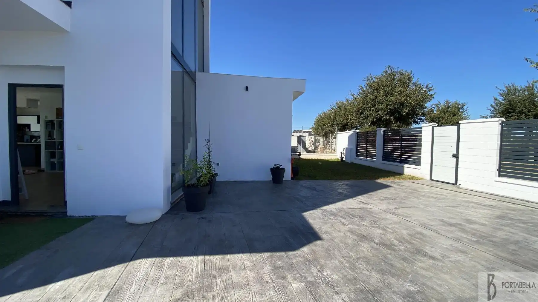 Terrace of Houses for sale in Puerto Real  with Swimming Pool
