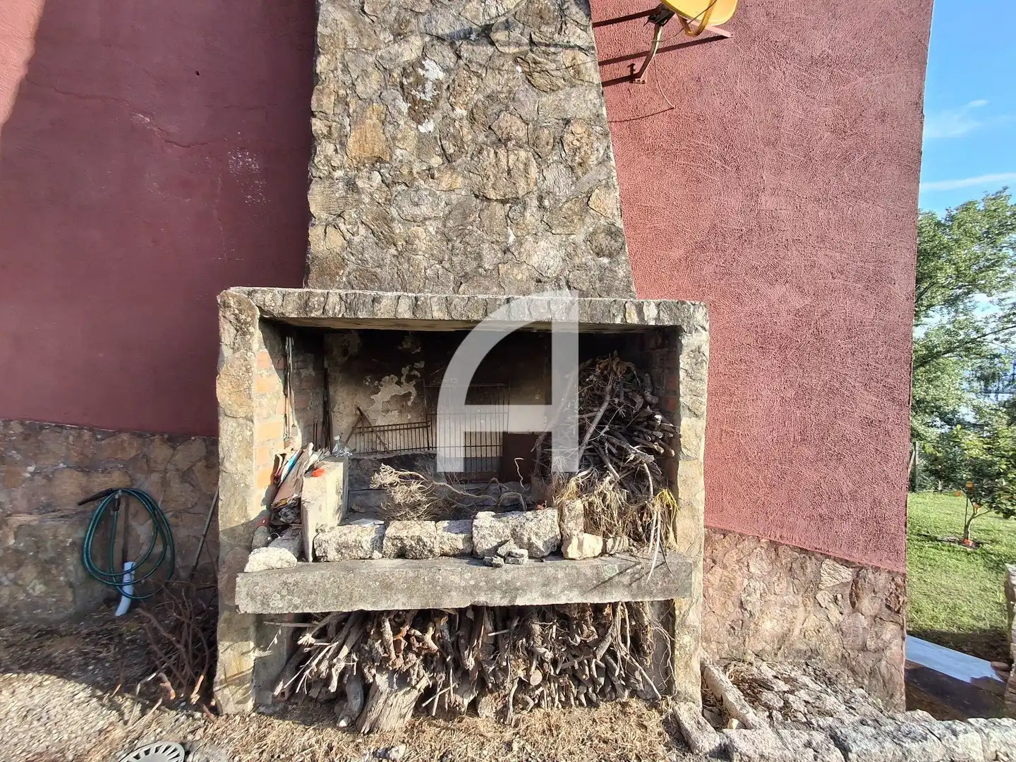 Houses for sale in Vigo   with Private garden, Storage room and Alarm