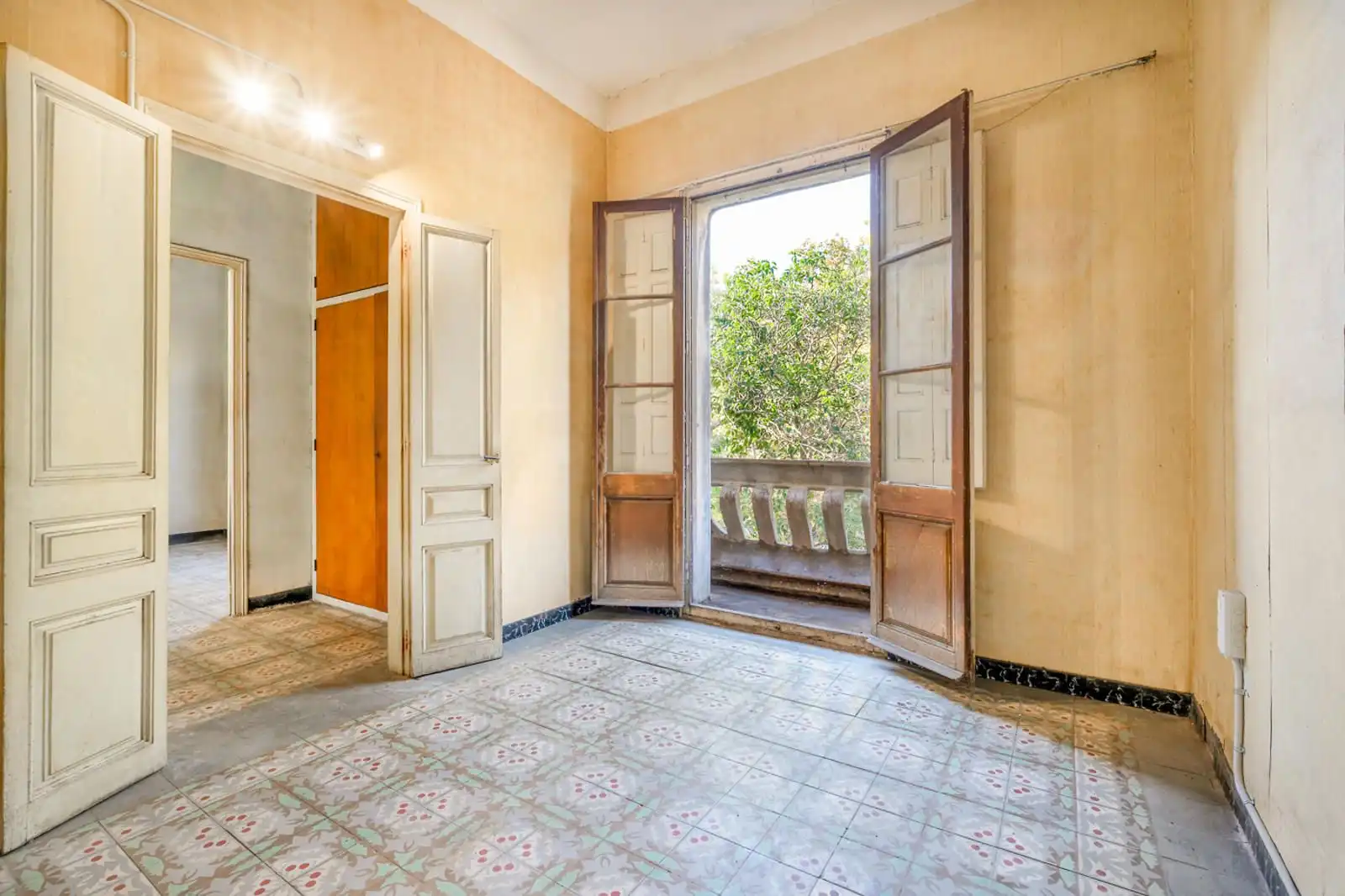 Casa o chalet en venta en Sant Feliu de Llobregat con Calefacción, Jardín privado y Terraza