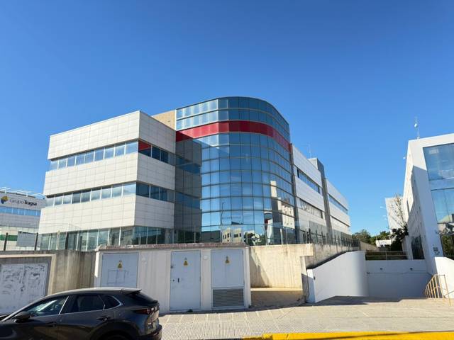 Oficina en Alquiler en Ronda de Narciso Monturiol en Posadas